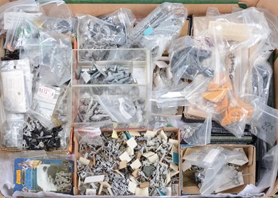Lot 437 - Large Collection of 19th Century to WWII Era Military Lead Wargaming and Other Lead Figures Various Manufacturers 25mm and Larger and Lead and Resin Tanks Other Vehicles (Qty in three boxes)