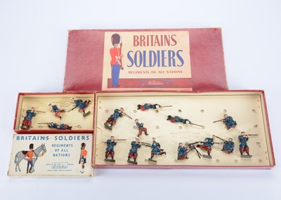 Lot 600 - Britains post WW2 French Foreign Legion sets comprising 2095 In Action with Rifles and Machine Gun (missing 2 lying firing figures)