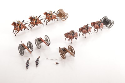 Lot 623 - Britains Artillery teams comprising 1906 versions of set 39 Royal Horse Artillery gun team and set 144 Royal Field Artillery