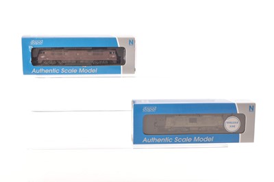 Lot 8 - Dapol N Gauge Diesel Locomotives (2)
