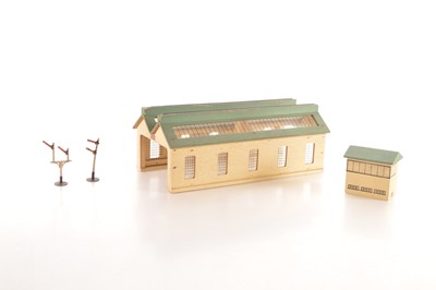Lot 38 - Hornby-Dublo 00 Gauge Pre-war Engine Shed and repro Signal Box and Dinky Signals (4)