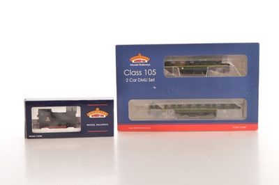 Lot 44 - Bachmann boxed 00 Gauge Class 105 BR green Diesel Railcar set and BR Class 04 Diesel Shunter (2)