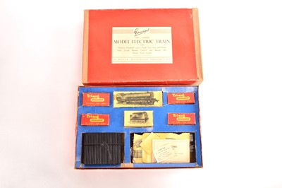 Lot 64 - Rare Rovex (pre full takeover by Tri-ang) for Gamage's 00 Gauge Princess Elizabeth Goods Set