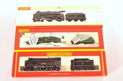 Lot 78 - Hornby 00 Gauge boxed SR  green and BR black Schools Class Locomotives and Tenders (3)