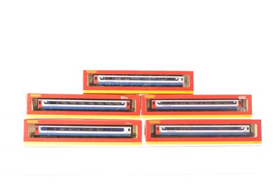 Lot 88 - Hornby China OO Gauge East Midlands Trains Coaching Stock (5)