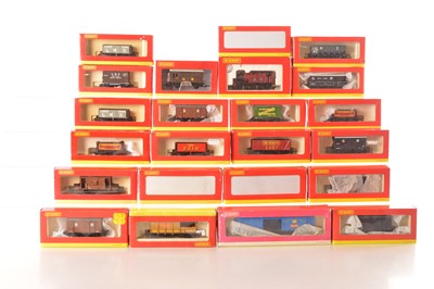 Lot 92 - Hornby China OO Gauge Collectors Club Steam Tank Locomotive and Goods Wagons Together With Pre BR Goods Wagons (23)