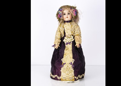 Lot 1434 - A Gebruder Kuhnlenz 165 child doll