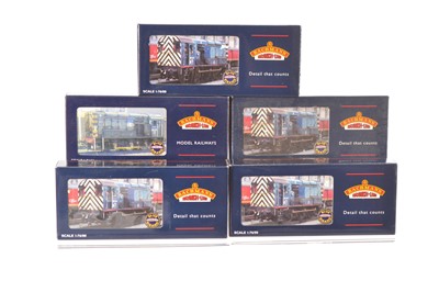 Lot 163 - Bachmann OO Gauge Diesel Class 08 Shunting Locomotives (5)