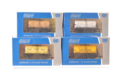 Lot 197 - Dapol OO Gauge Burnham Model Railway Club Limited Edition Six Wheeled Tank Wagons (4)