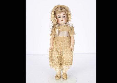 Lot 1440 - A Kammer & Reinhardt 192 child doll