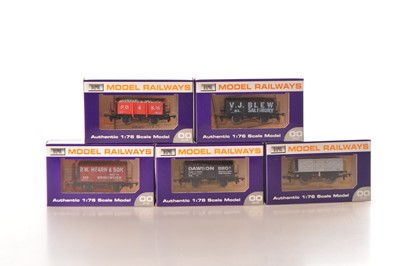Lot 211 - Wessex Wagons Dapol Special Edition OO Gauge Plank Wagons (5)