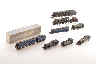 Lot 303 - 1950'S Graham Farish 00 Gauge boxed and unboxed Locomotives and Trackmaster and Gaiety Bodies (8)