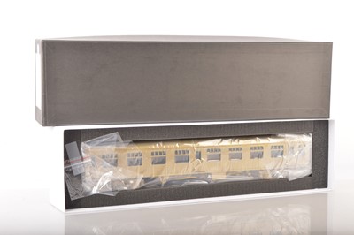 Lot 429 - Tower Models / SanCheng (China) 0 Gauge modern issue BR Mk1 SO Passenger coach