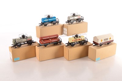 Lot 464 - ETS 0 Gauge Modern issue Continental outline freight cars (6)