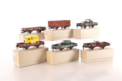 Lot 467 - ETS 0 Gauge modern issue Continental outline Freight cars (6)