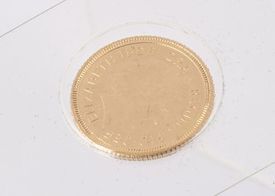 Lot 4 - An Elizabeth II half gold sovereign