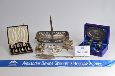 Lot 4 - A collection of silver plated items