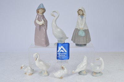 Lot 54 - An assortment of Nao pieces