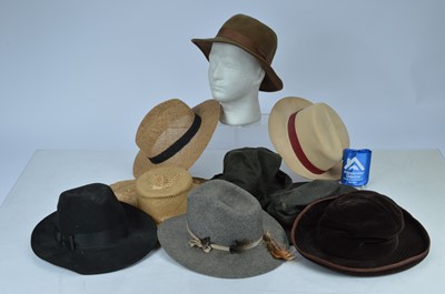 Lot 97 - A collection of nine hats