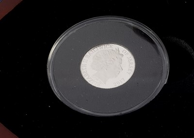 Lot 22 - A modern platinum proof penny coin