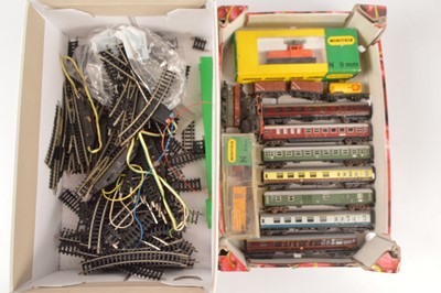 Lot 4 - Trix/Minitrix Farish N gauge Locomotives Rolling stock and track (qty in 1 box)