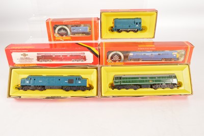 Lot 33 - Hornby 00 gauge Diesel locomotives in original boxes (6)