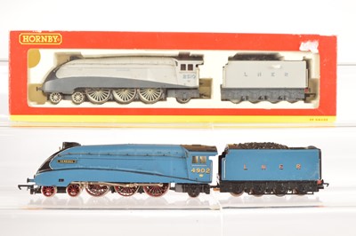 Lot 49 - Hornby 00 gauge  Steam Locomotives and tenders (2)