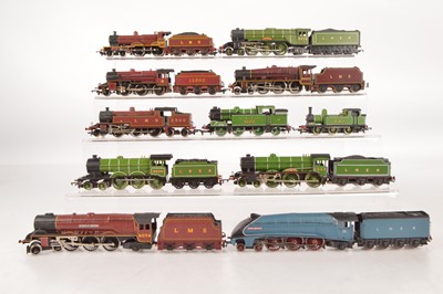 Lot 90 - Airfix Hornby Bachmann and other Steam Locomotives and Tenders 00 gauge (11)