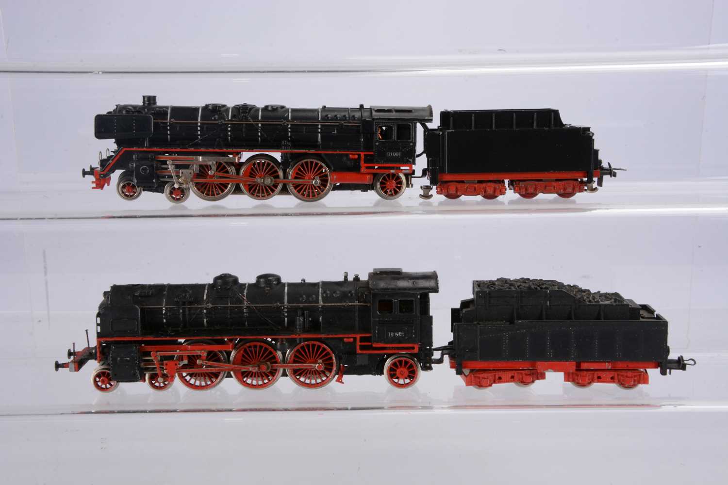 Lot 159 - Trix HO Gauge DB black 4-6-2 Steam Locomotives and Tenders