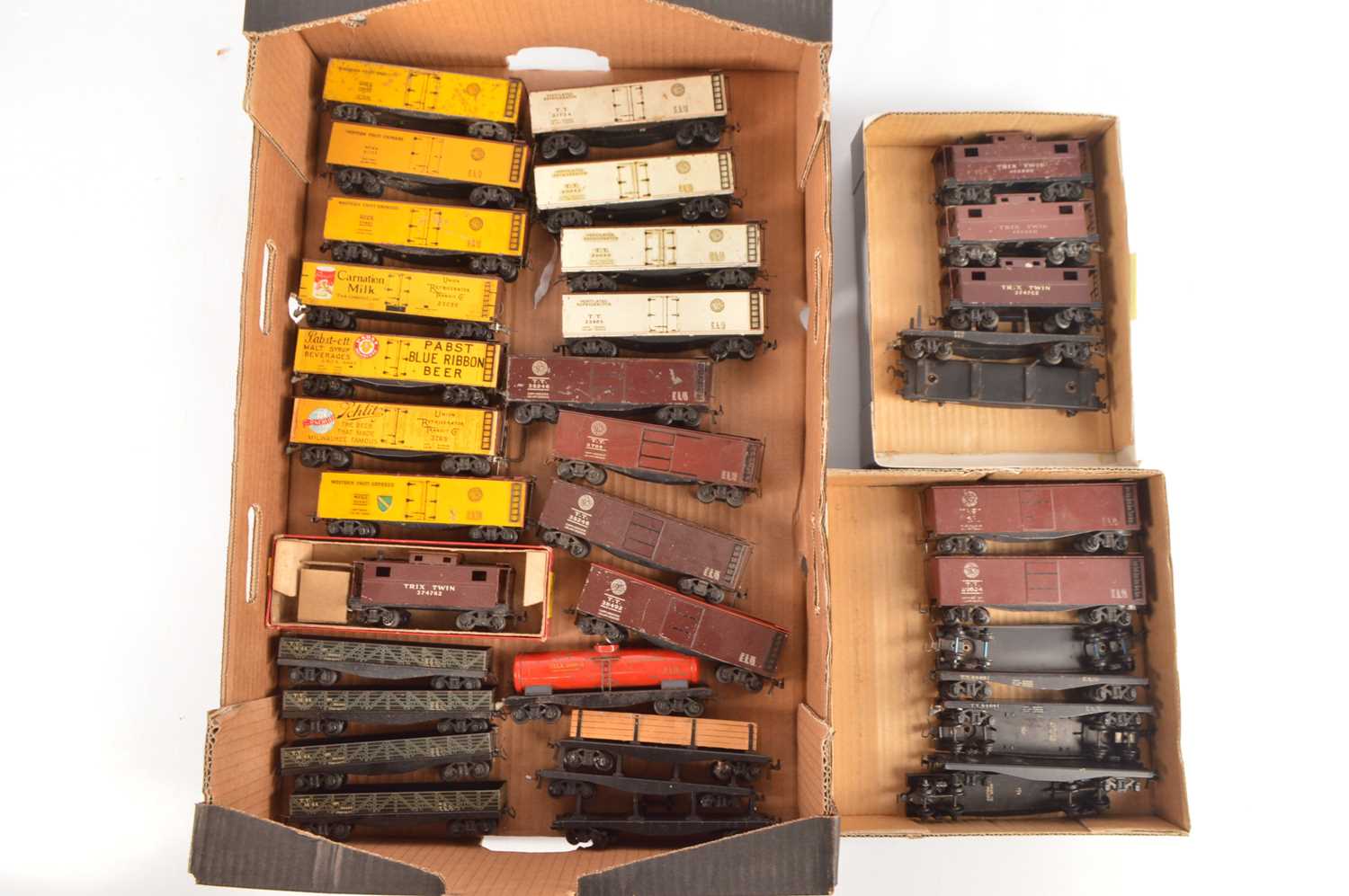 Lot 186 - Trix HO Gauge American Outline Rolling Stock (37)