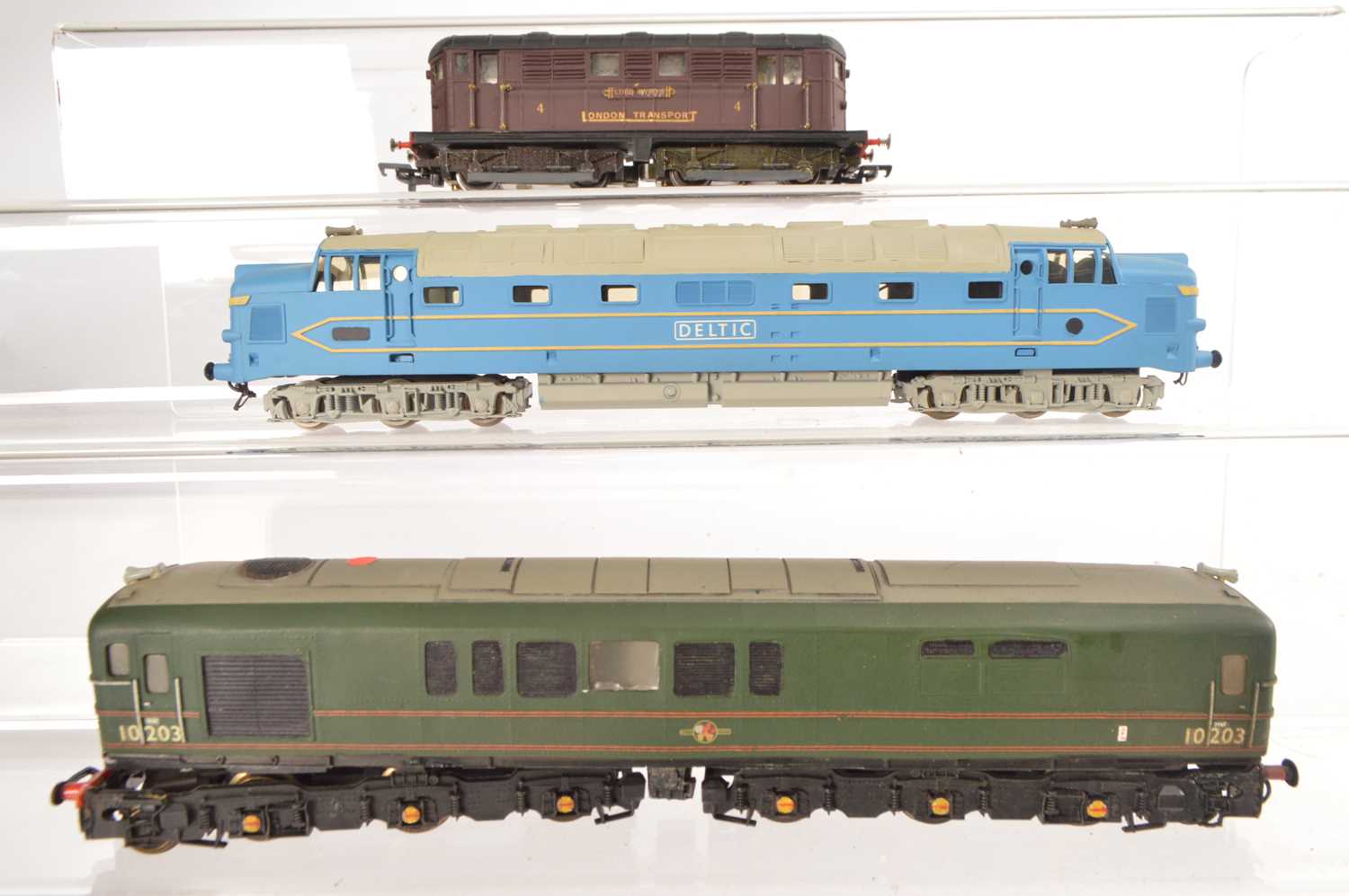 Lot 193 - 00 gauge Kit built and repainted Lima Locomotives  (3)