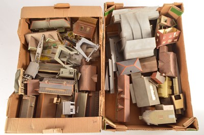 Lot 200 - Quantity of 00 gauge unmade and made card and plastic Railway and town and Country buildings by Superquick Hornby Airfix and other makers (55+)