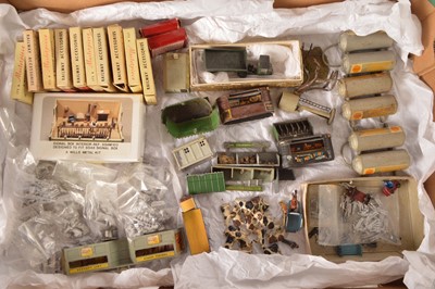 Lot 238 - Hornby Master Models and other white metal and diecast scenic accessories (qty in 1 box)