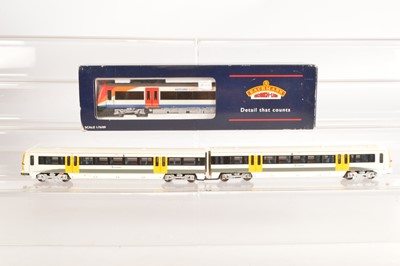 Lot 252 - Bachmann Hornby Multiple units 00 gauge (2)