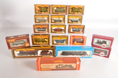 Lot 265 - Mainline Hornby Dapol Airfix 00 gauge Locomotives and wagons  in original boxes (18)