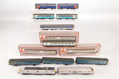 Lot 278 - Hornby Bachmann Lima 00 gauge Diesel and Electric Multiple Units and Locomotives  (14)
