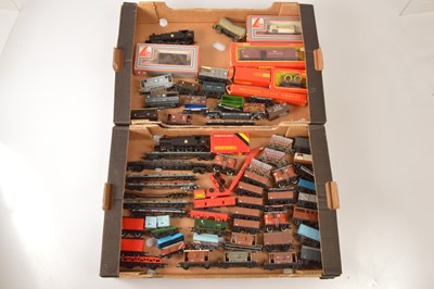 Lot 283 - Hornby  Lima Bachmann and other 00 gauge Locomotives and freight wagons  (64)