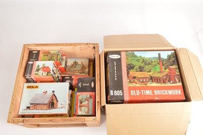 Lot 341 - Faller Playcraft and other H0 scale Buildings in original boxes (24)