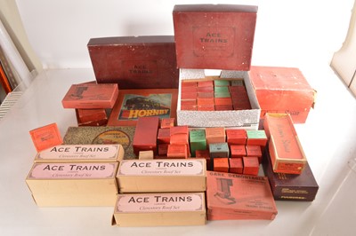 Lot 412 - Hornby /Ace (modern issue) 0 Gauge large group of empty boxes (50 plus)
