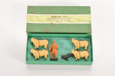 Lot 438 - Dinky for Hornby 0 Gauge No. 6 Shepherd Set Boxed