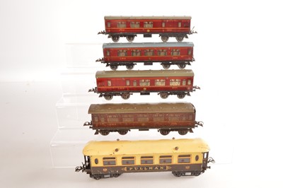 Lot 441 - Hornby 0 Gauge group of LMS corridor Coaches and a No.2 Pullman coach (5)