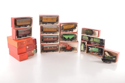 Lot 459 - Hornby 0 Gauge mixed group of Locomotives and rolling stock (21)