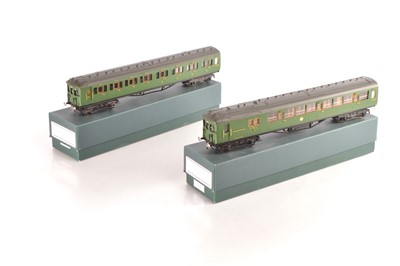 Lot 478 - Kit/Scratch built 0 Gauge Finescale 2-car BR green EMU