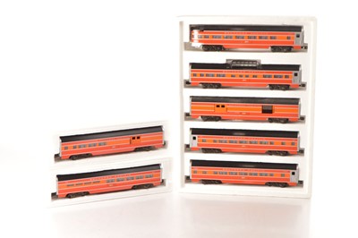Lot 508 - Williams Modern issue 0 Gauge southern Daylight coaches (3)