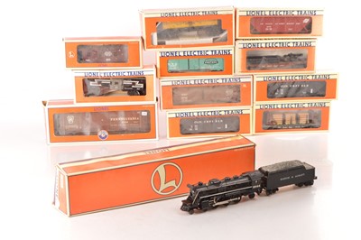 Lot 520 - Lionel 0 Gauge Locomotive and Freight cars (12)