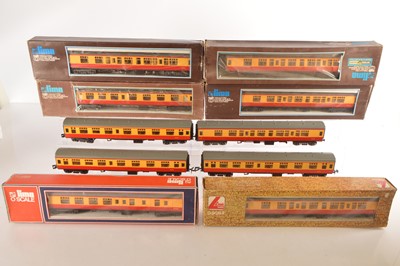 Lot 532 - Lima 0 gauge Mark 1 coaches (10)