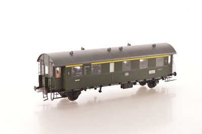 Lot 565 - 0 Gauge W Hubner DB 1st Class 4 wheel carriage No. 28574 Muchen 