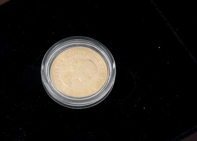 Lot 81 - IMPORTANT ANNOUNCEMENT: PLEASE NOTE THIS IS NOT A PROOF COIN - A Royal Mint Elizabeth II gold proof full sovereign