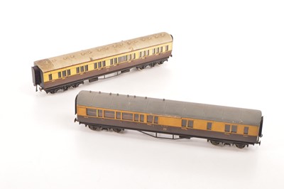 Lot 586 - Commercially Built 0 Gauge Pair of GWR Bogie Coaches (2)
