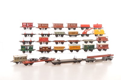 Lot 604 - Hornby 0 Gauge large group of Goods wagons (30)